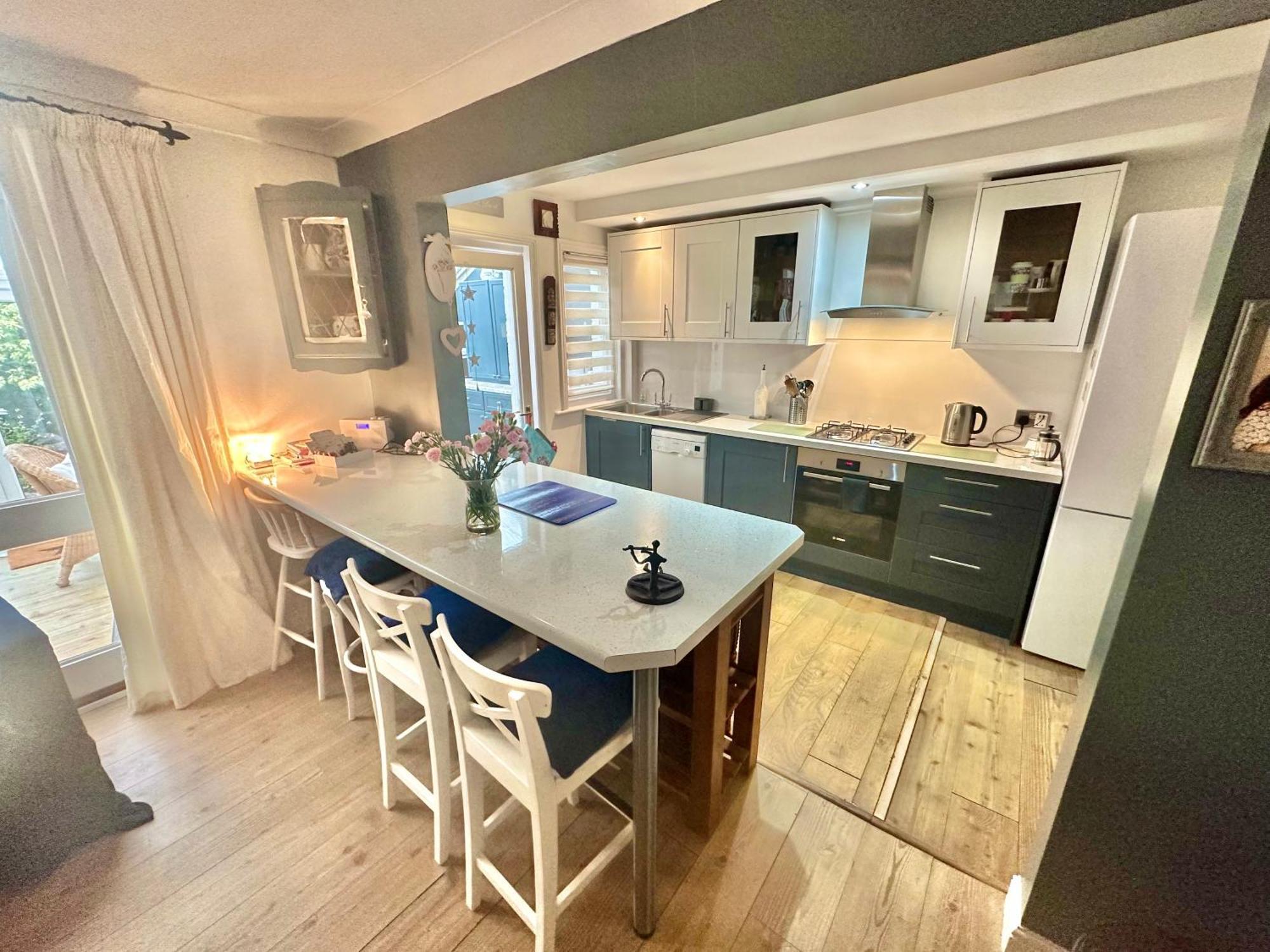 Garden Cottage - 3 Bedroom Close To Town And Beach Bournemouth Kültér fotó