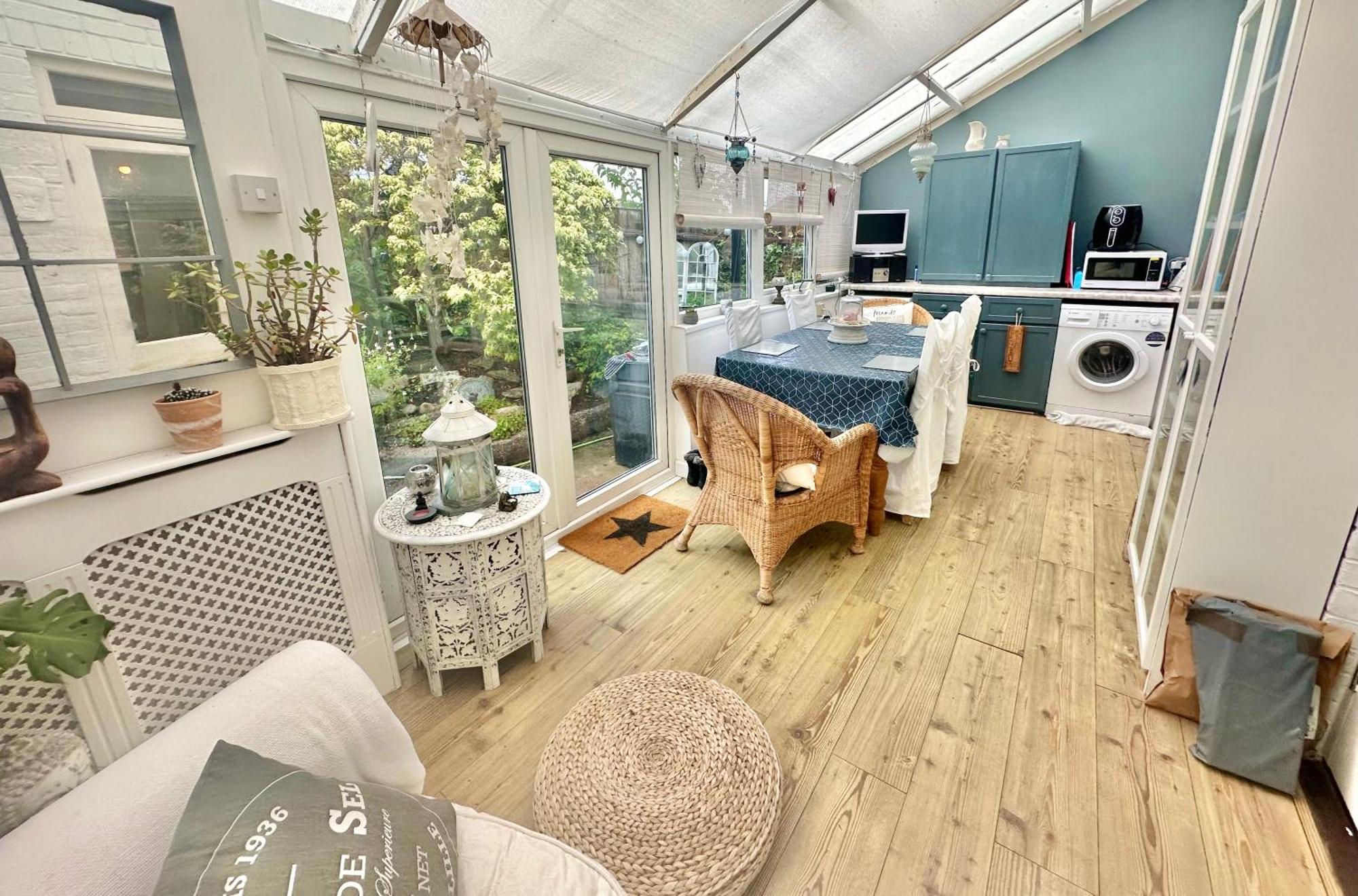 Garden Cottage - 3 Bedroom Close To Town And Beach Bournemouth Kültér fotó